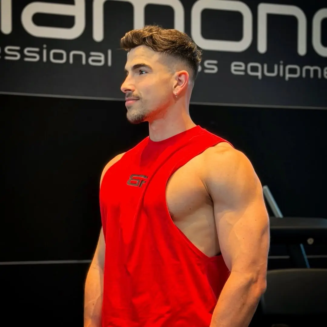 Ritratto di Nicola Curreli, personal trainer a Cagliari